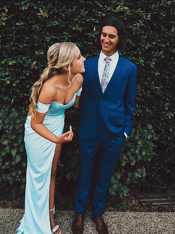Chic Sheath Sweetheart Light Blue Split Prom Dresses