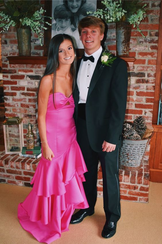 Chic Sheath Sweetheart Pink Prom Dresses