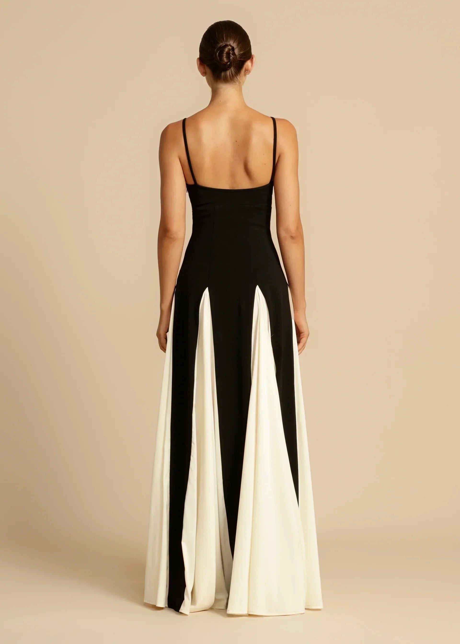 Celia Elegant Contrast Ruffles Maxi Dress