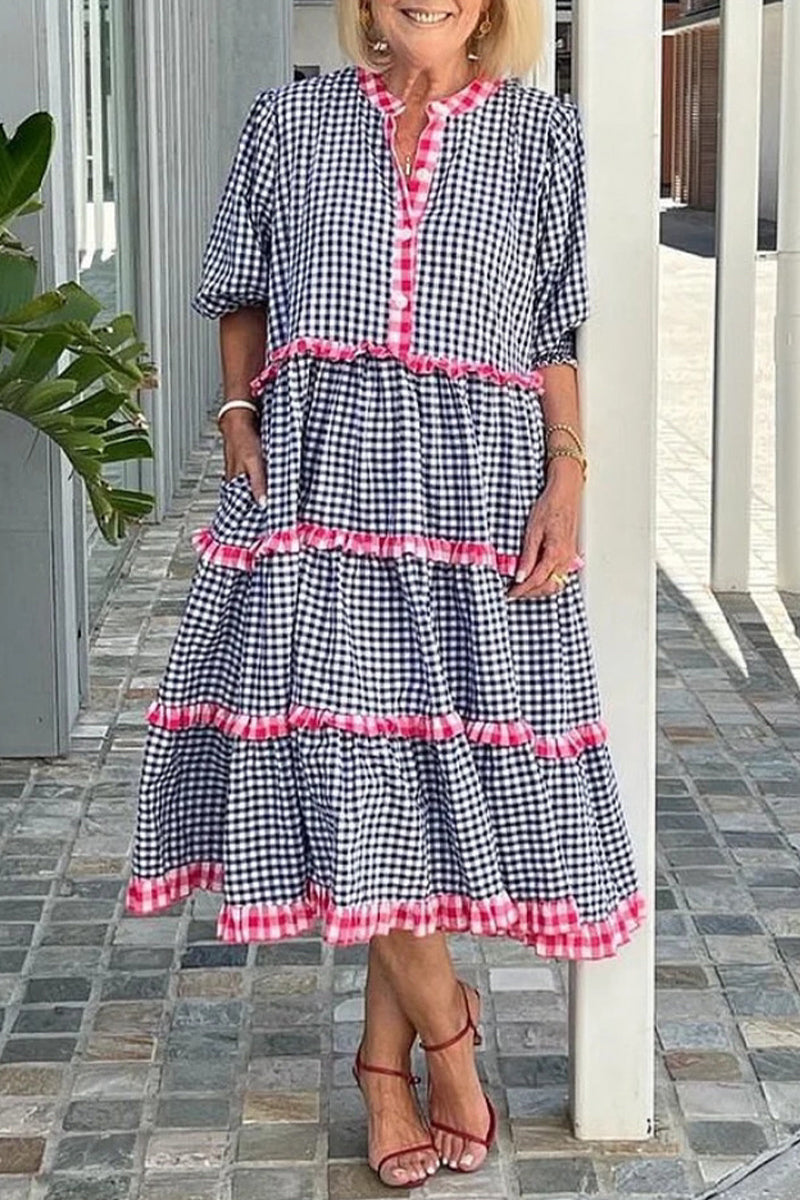 Beautifully Finished Dress in a Timeless Design