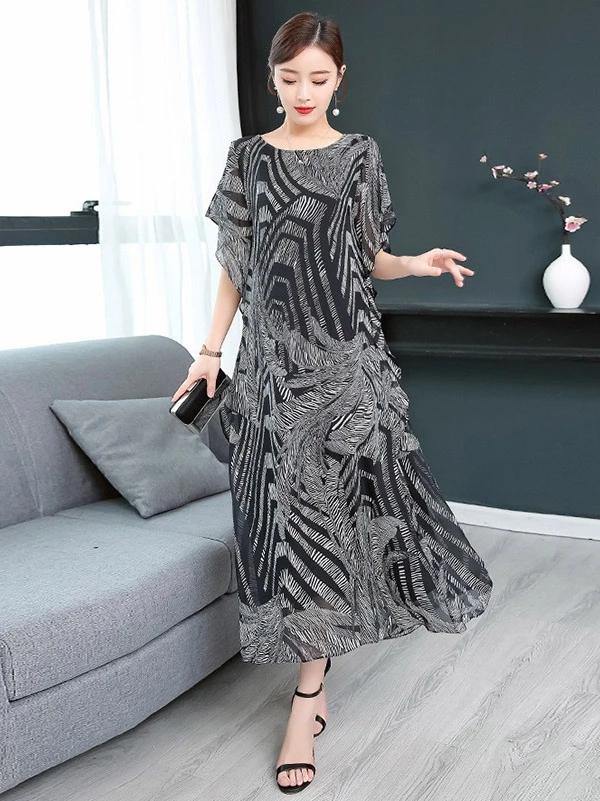 Beautifully Crafted Dress in a Classic Style