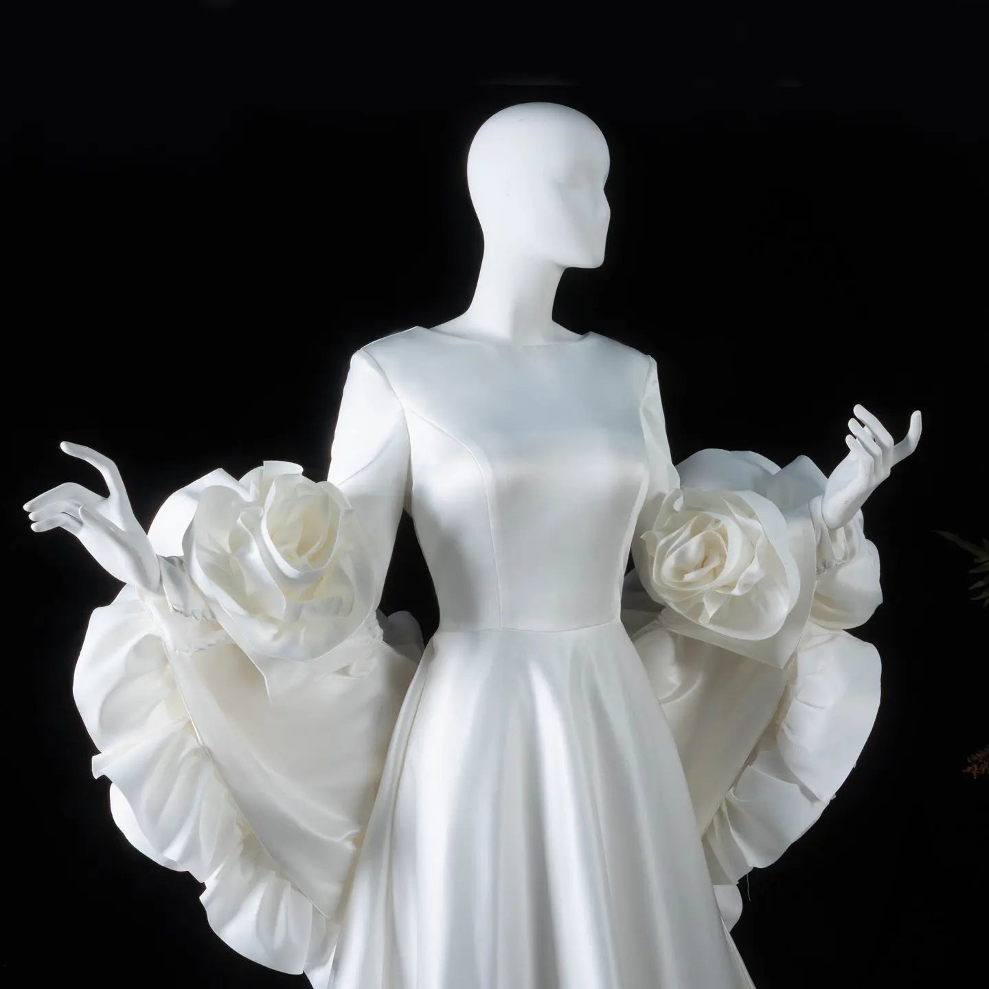 Ivory  Romantic A-Line Satin Wedding Dress 3D Rose Floral With Veil  ZP033