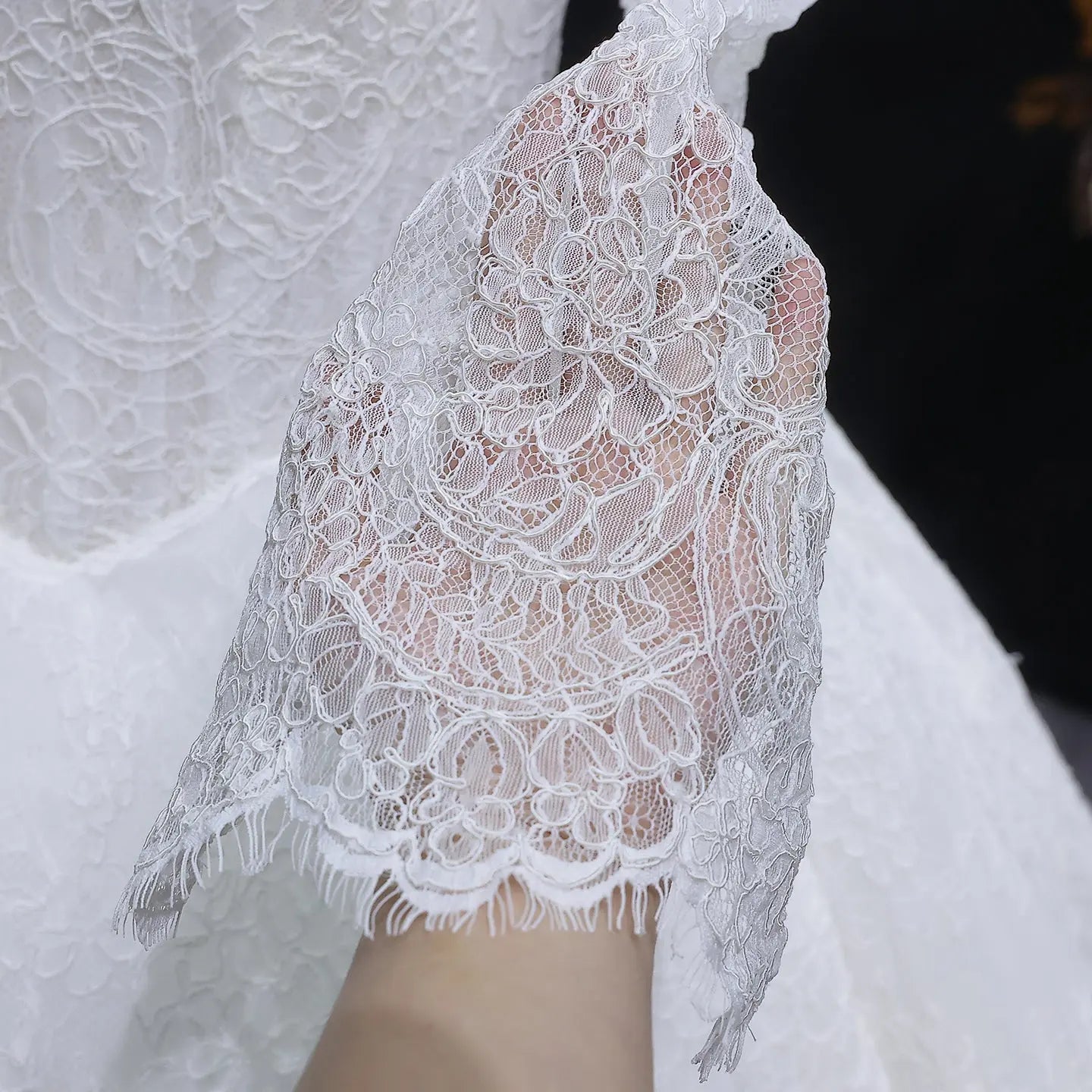Luxury High Neck Lace Wedding Dress ZP182