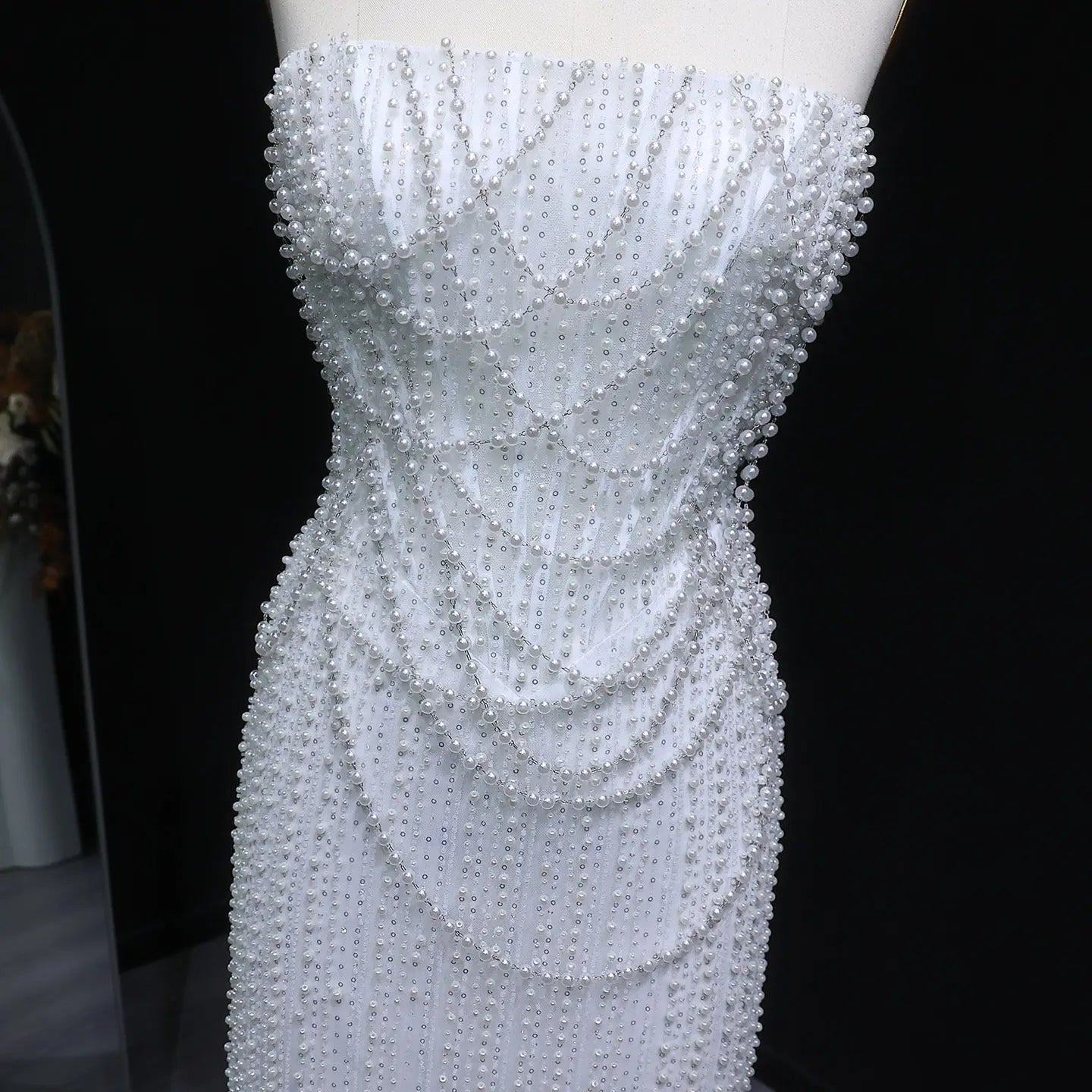 Luxury White Sequin Pearl Strapless Wedding Dress ZP190