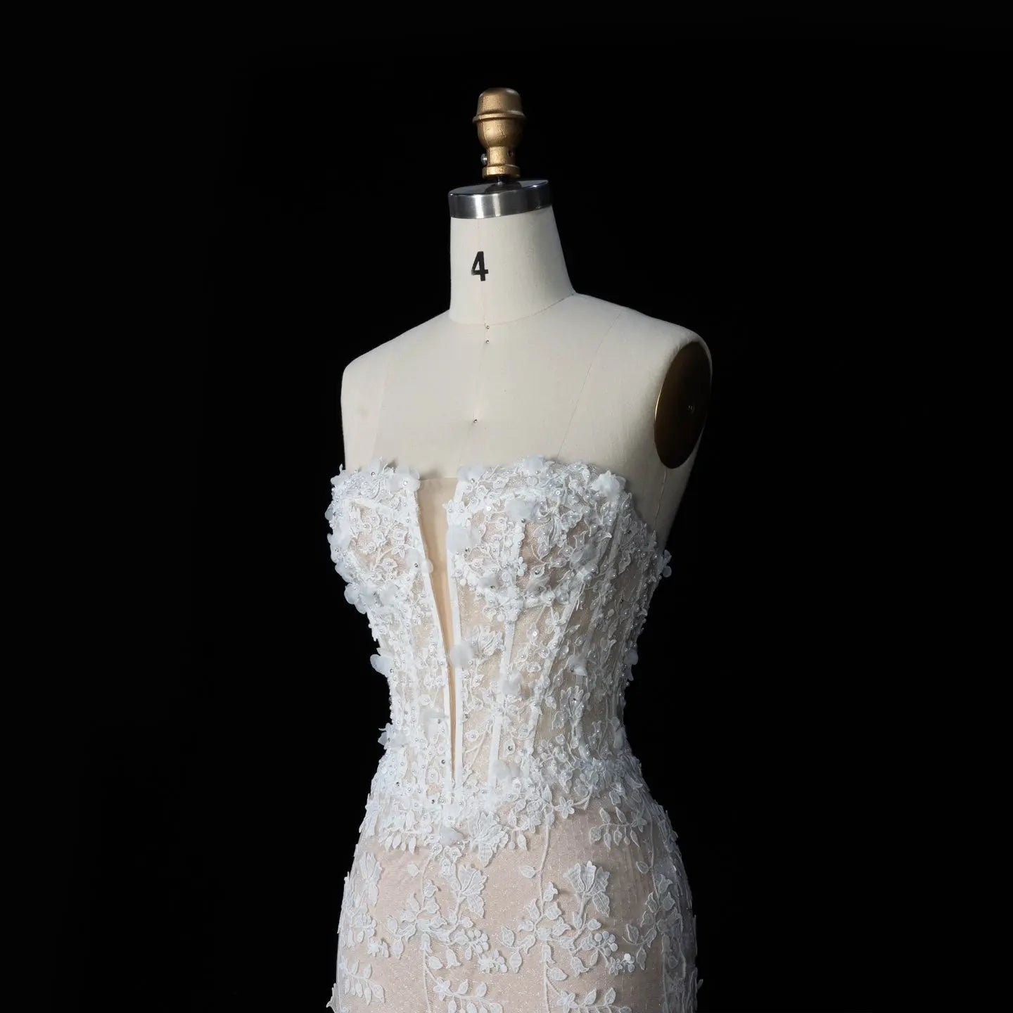 White Nude Lace Fairytale  Mermaid Wedding Dress 3D Floral  Train  ZP037