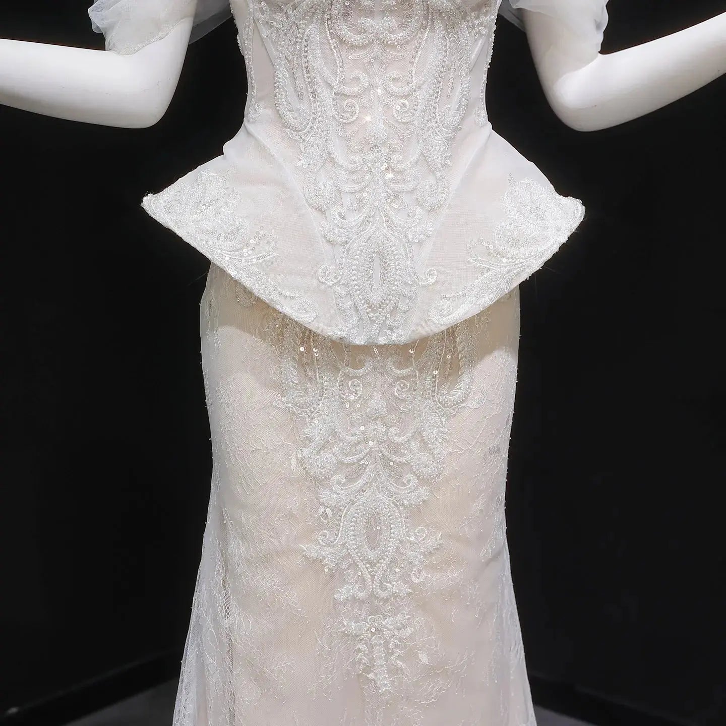 Luxury Ivory Off-the-Shoulder Lace Corset Tulle Train Wedding Dress ZP135