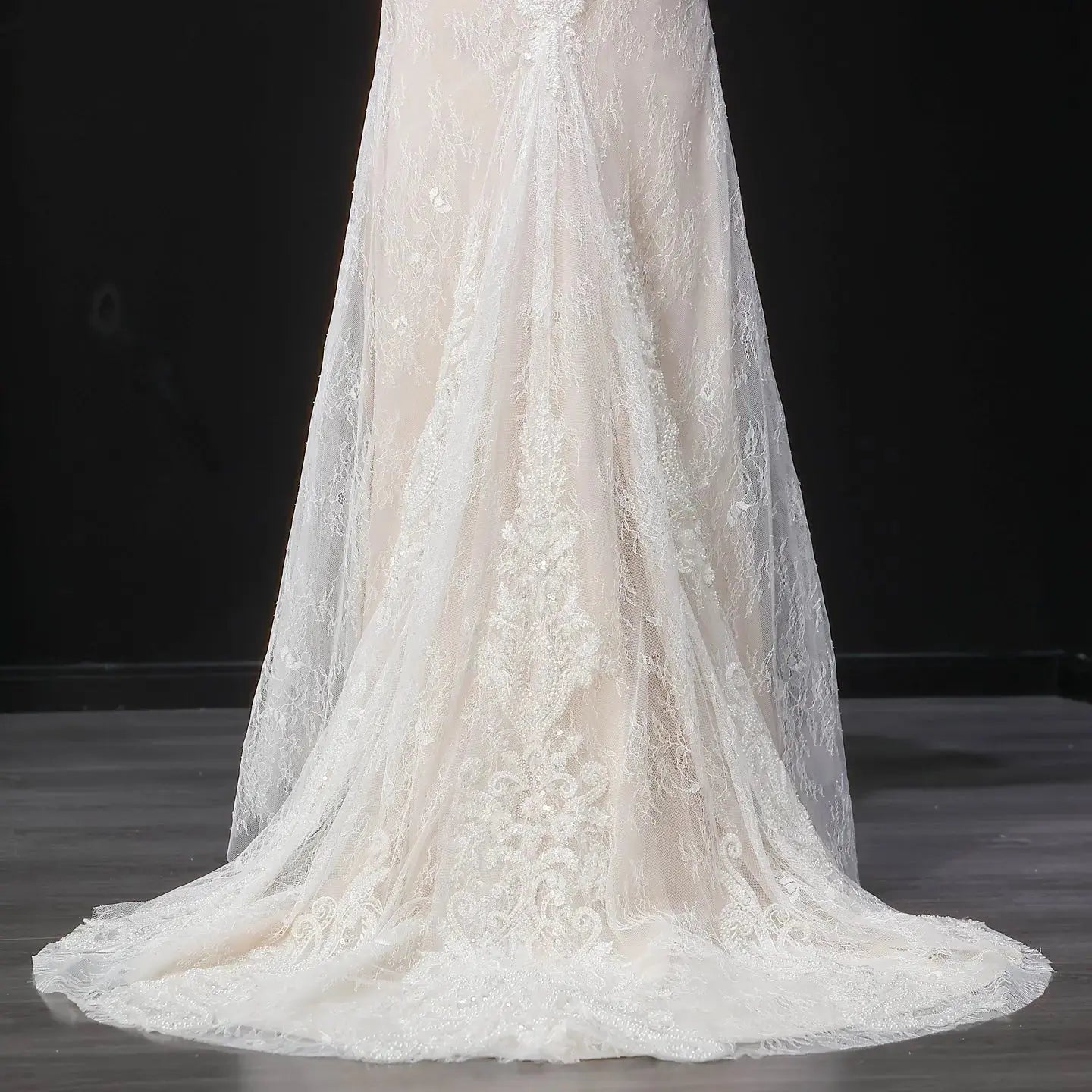 Luxury Ivory Off-the-Shoulder Lace Corset Tulle Train Wedding Dress ZP135
