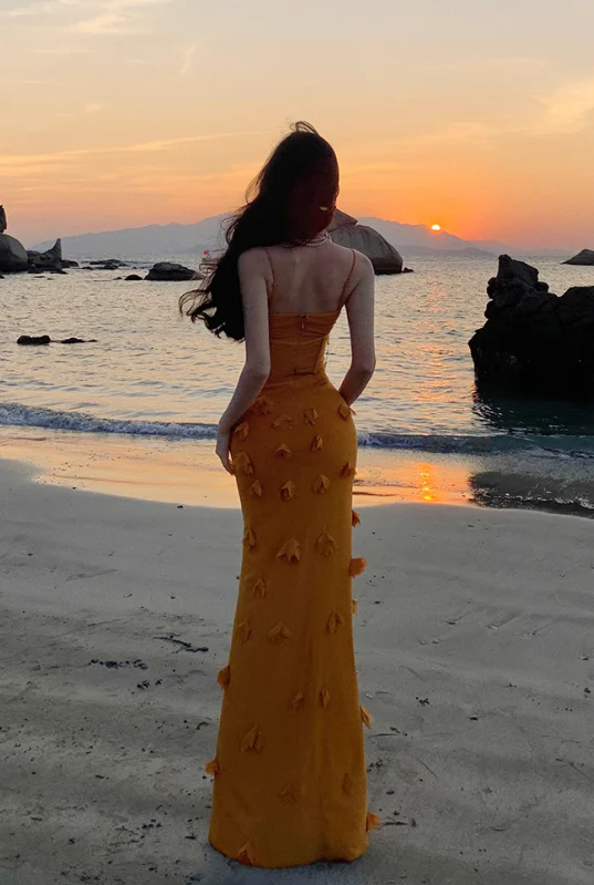 Unique Orange Mermaid Evening Gown Spaghetti Strap 3D Flower Long Prom Dress - View 4 | VelvetHem