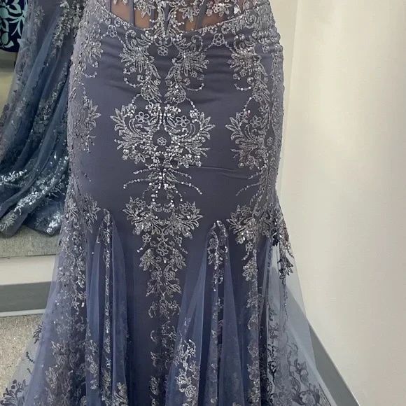 Charming V-Neck Mermaid Prom Dress,Fashion Evening Dress - View 5 | VelvetHem