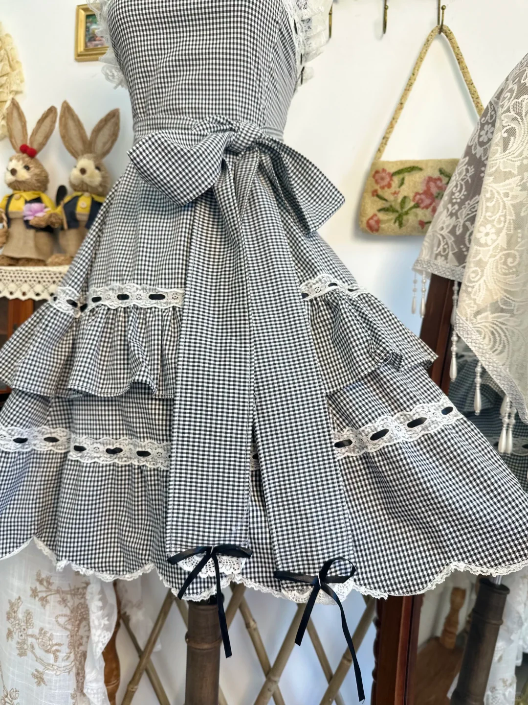 Cute Gray Lace Satin A Line Short Prom Dress Formal Homecoming Dress - View 3 | VelvetHem