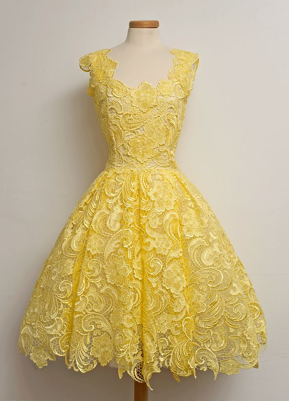 Luxury Unique Lace Party Dresses Vintage Knee Length Chic Popular Evening Gowns , homecoming dress