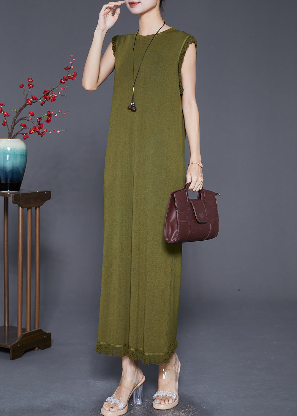 Gracefully Styled Dress for Any Occasion