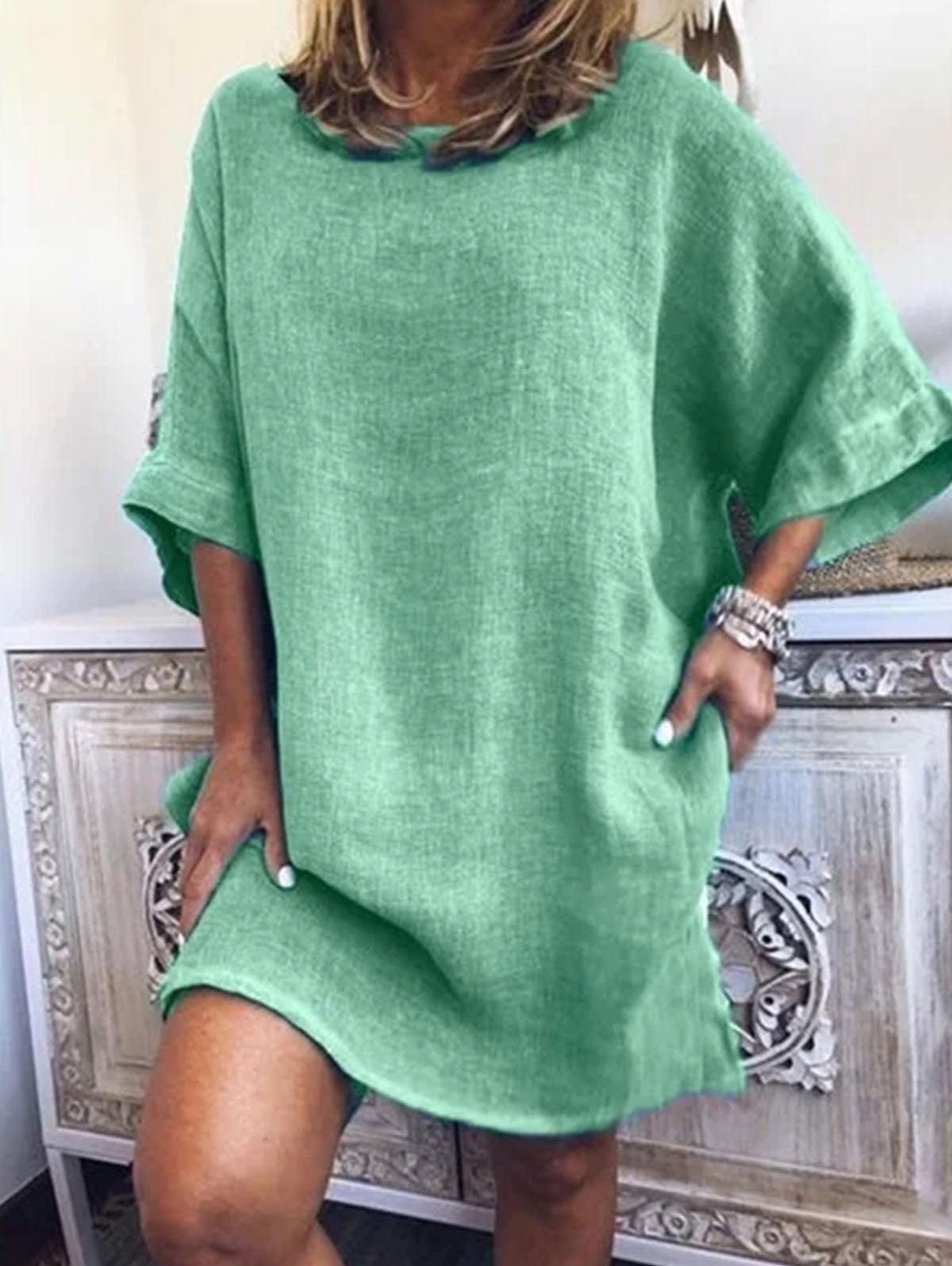 Gracefully Styled Dress for Any Occasion