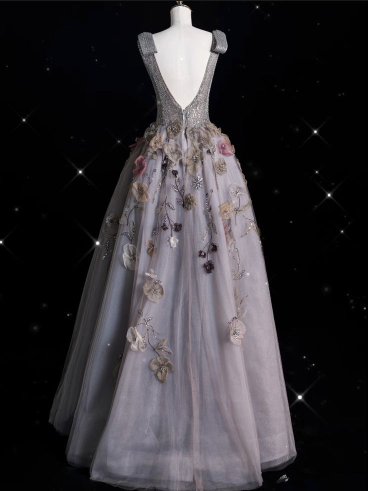 Charming Deep V Tulle Beded Appliques Ball Gown Gray A Line Prom Evening Dress - View 5 | VelvetHem