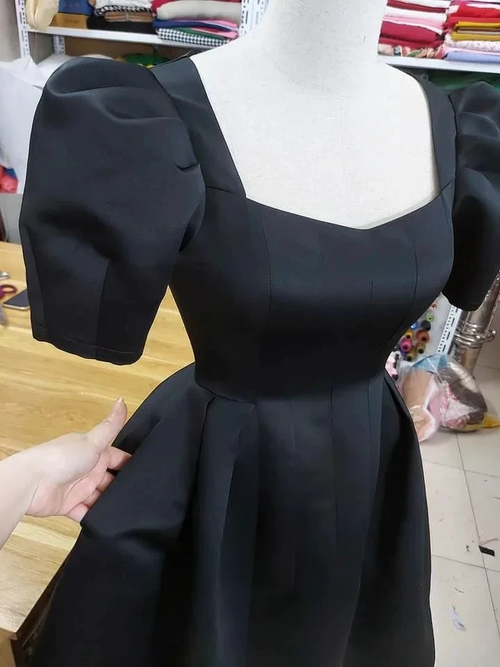 Women Retro Black Puff Sleeve Midi Dress Square Collar A-line Homecoming Dress (ZD12656) - VelvetHem
