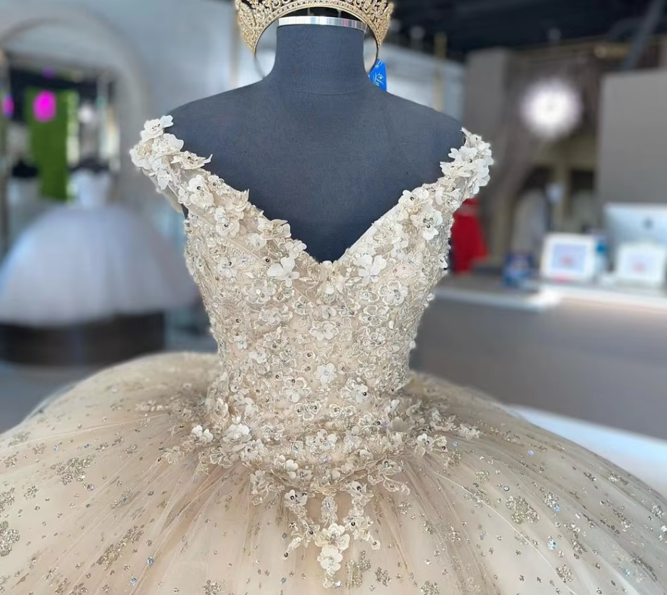 Sweet 16 Quinceanera Dresses Floral Applique Tulle Ball Gown fg6823 - View 3 | VelvetHem