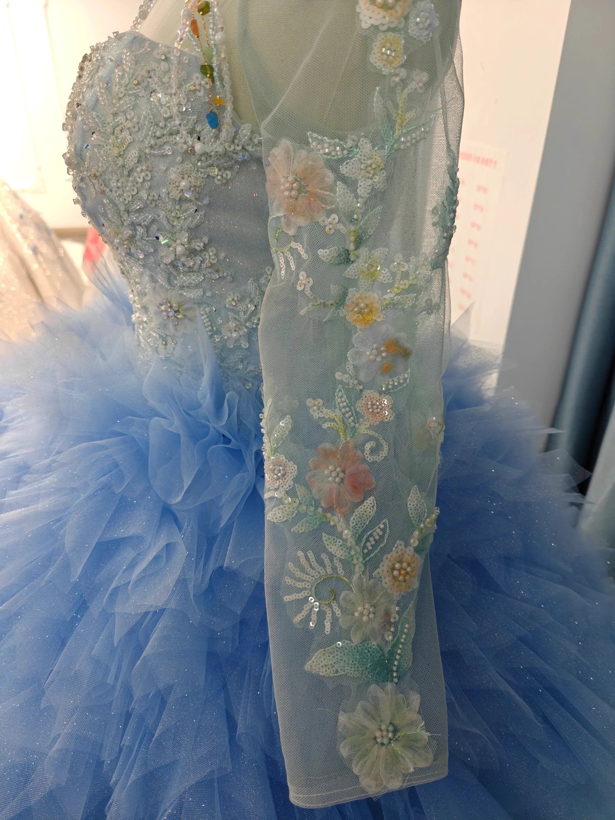 Vibrant Ombre Ball Gown High-Neck Long Embroidered Sleeve Beaded Ruffled Wedding Dress Ye-2017 (ZD16794)