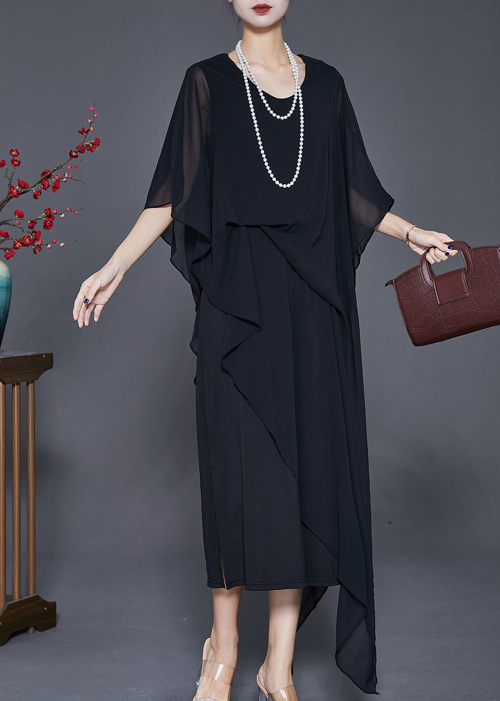 Gracefully Styled Dress for Any Occasion