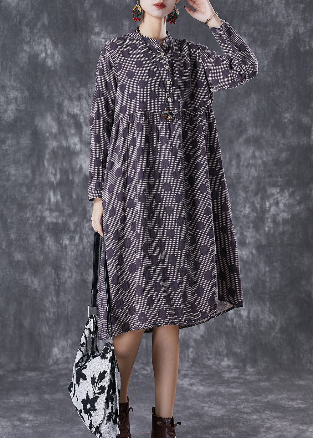 Classic Vintage Dress with a Flattering Fit