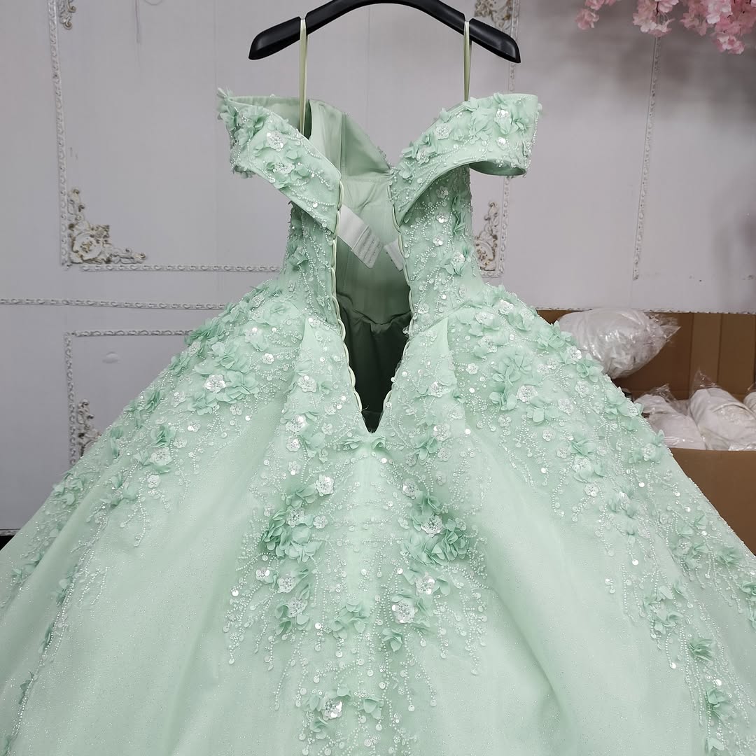Princess A Line Off the Shoulder Green Ball Gown Quinceanera Dress with Beading Appliques - View 5 | VelvetHem
