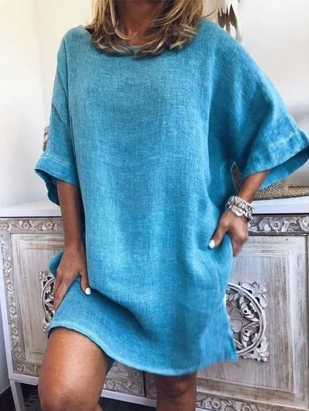Gracefully Styled Dress for Any Occasion