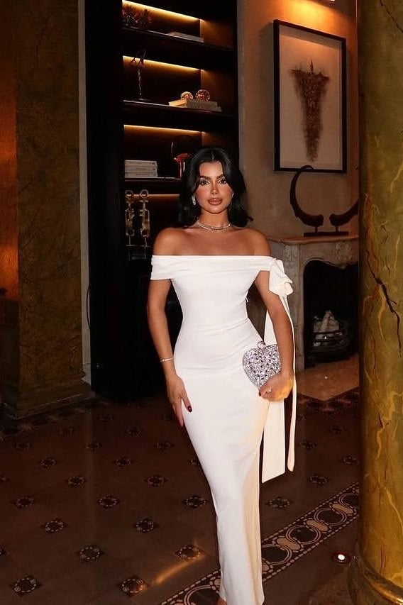 Elegant Mermaid Off the Shoulder White Long Party Dress with Bowknot