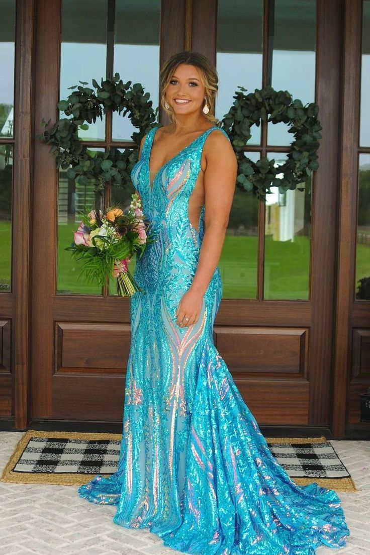 Luxurious Mermaid V Neck Fuchsia Sequins Prom Dress Formal Party Dress Evening Gown - View 4 | VelvetHem