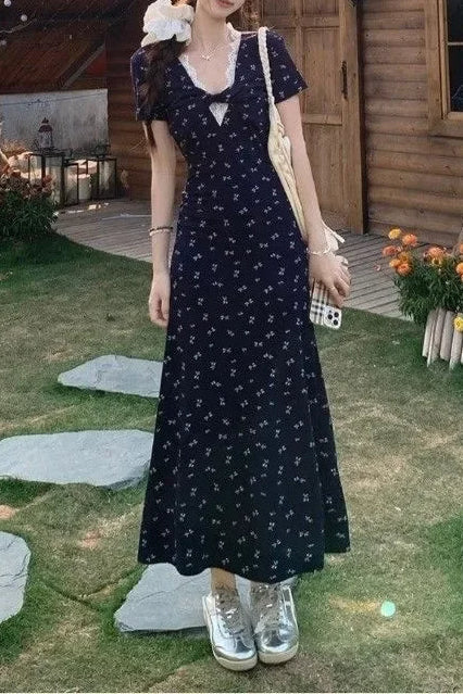 V - neck Waist - cinching Slim Floral Dress