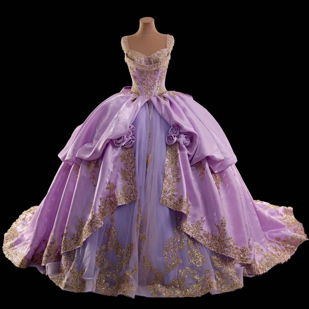 Retro Style A Line Sweetheart Purple Quinceanera Dress with Appliques Criss Cross Back - View 3 | VelvetHem