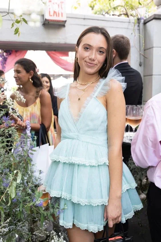 Cute A-line V Neck Homecoming Dress 18th Birthday Party Dress (ZD11887)