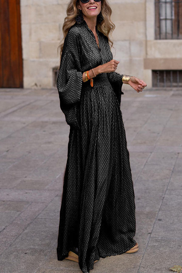 Noemí Minimalist Polished Long Sleeve Loose V Neck Waist Control Large Hem Dress Chic Silhouette Collection