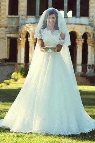 A-Line Elegant White Lace Wedding Dress Tulle Formal Sweep Train Custom Made Bridal Gowns