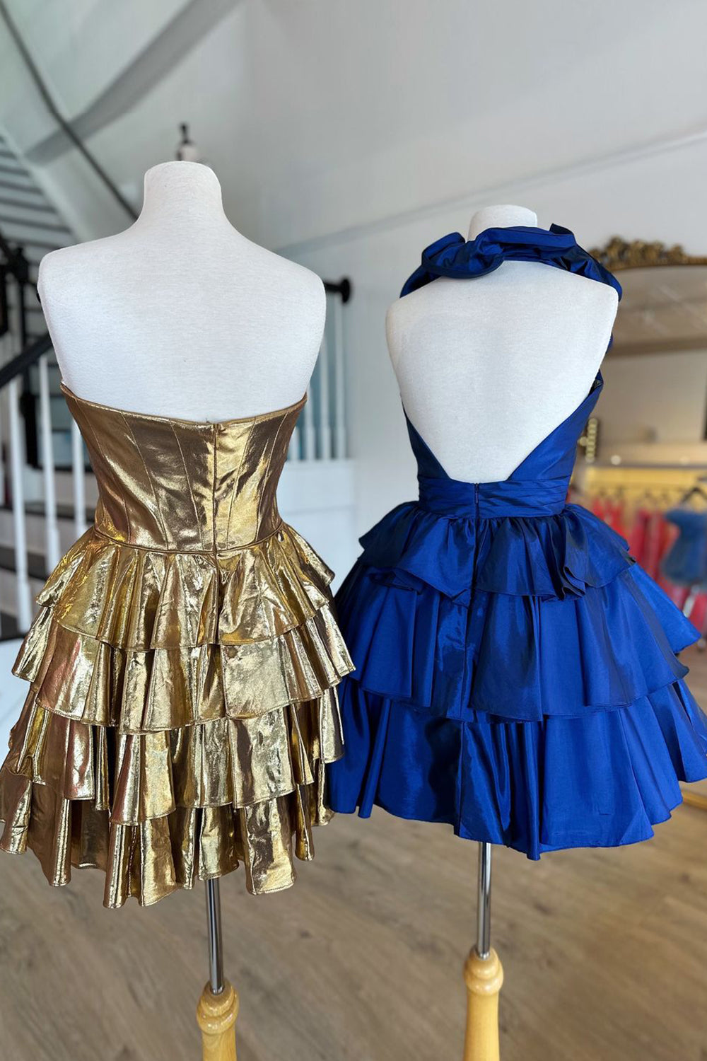 A Line Light Blue Homecoming Dresses Halter Short Cocktail Dresses With Ruffles