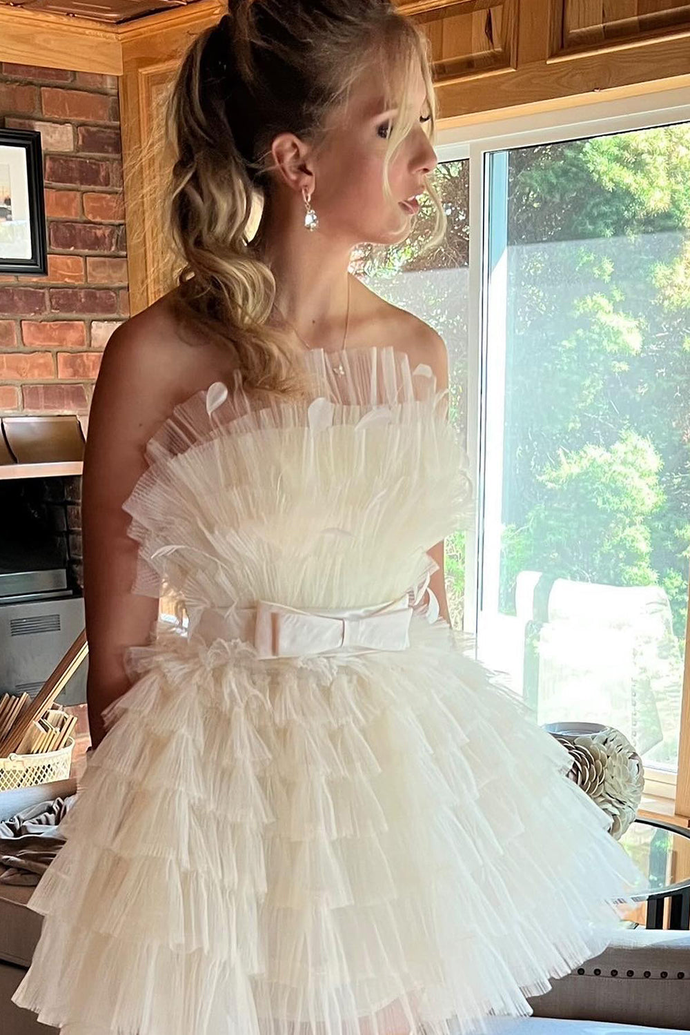 A-Line Light Blue Homecoming Dresses Strapless Tiered Tulle Short Cocktail Dresses