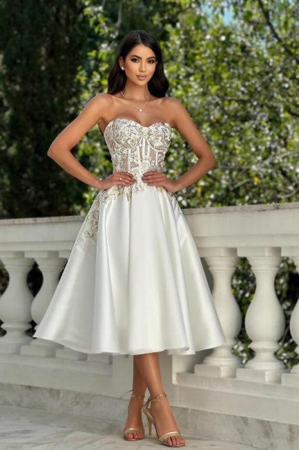 A Line Prom Dress Satin Lace Sweetheart Sleeveless Ivory Formal Dress With Appliques
