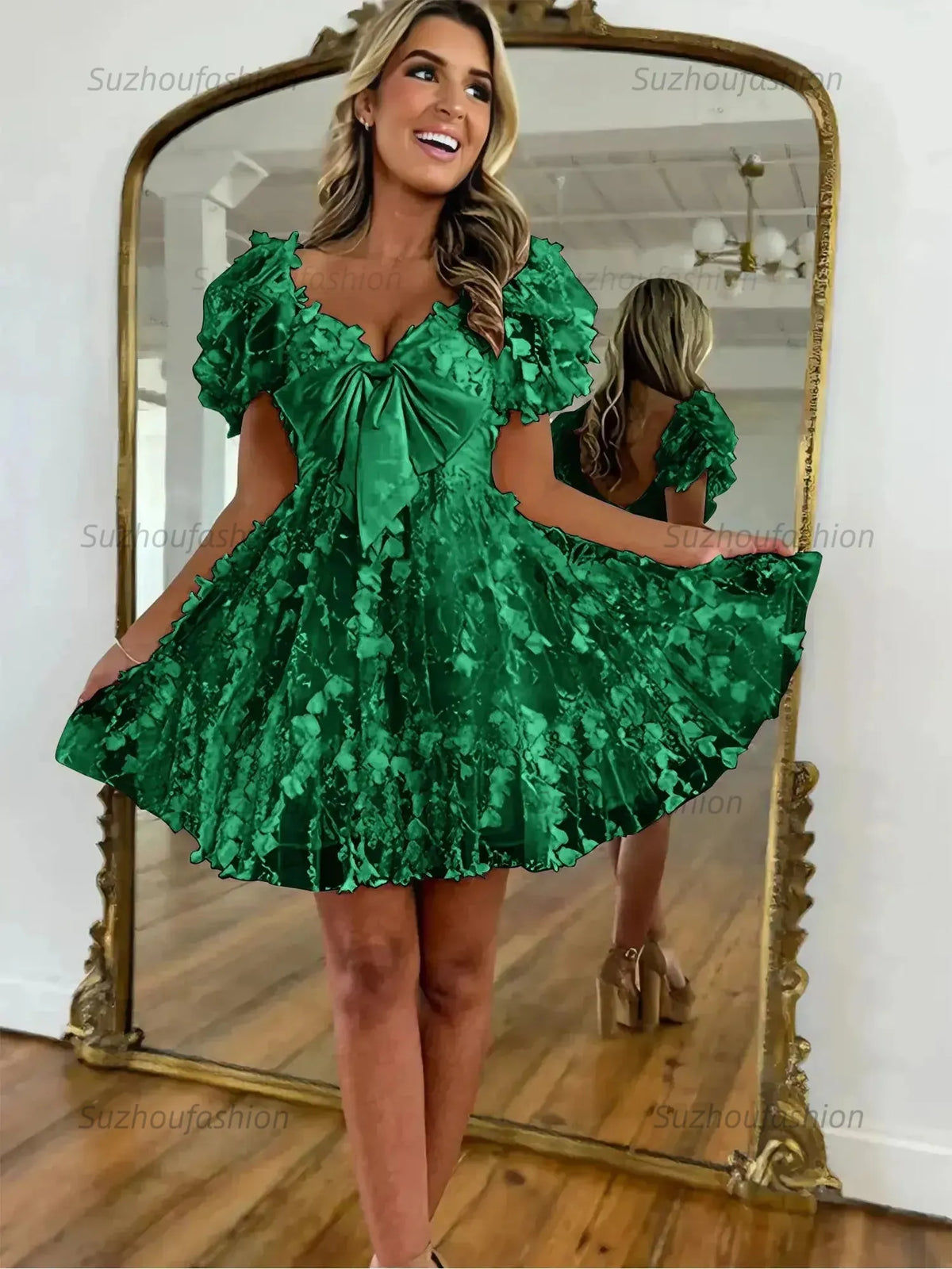 Suzhoufashion A-Line Puff Sleeves Short Tulle Homecoming Dress With Bowknot