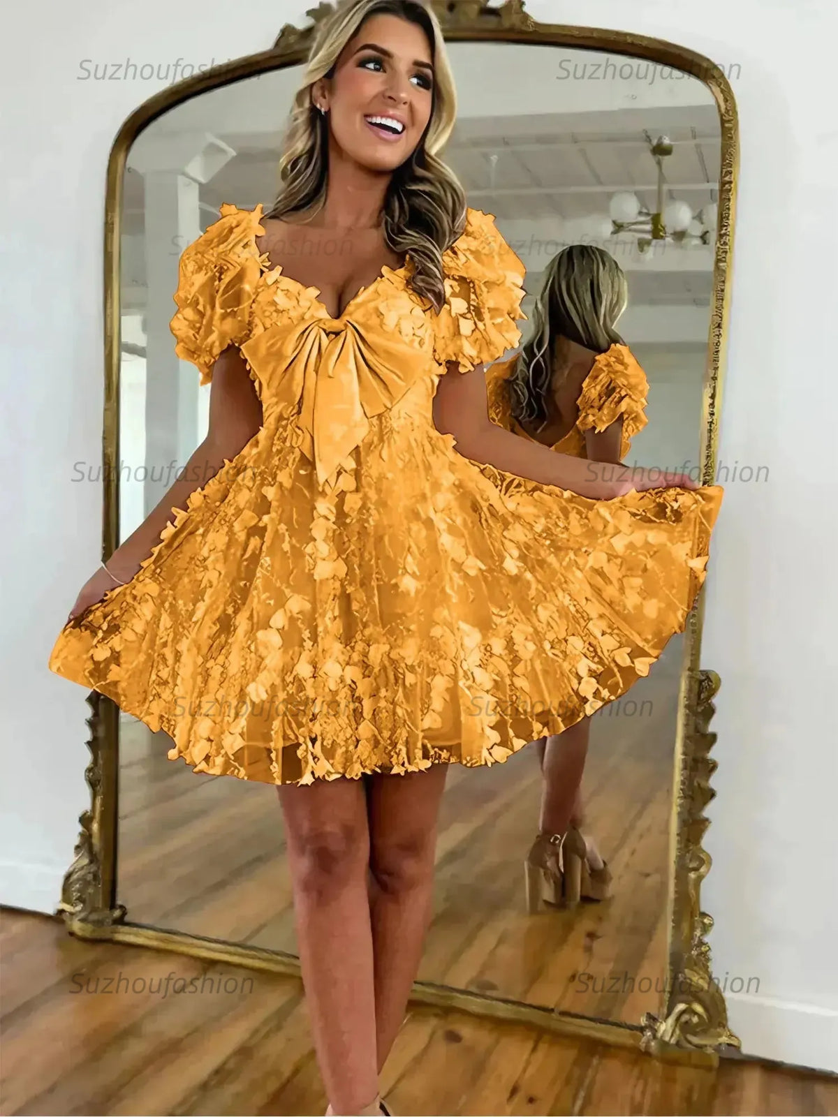 Suzhoufashion A-Line Puff Sleeves Short Tulle Homecoming Dress With Bowknot