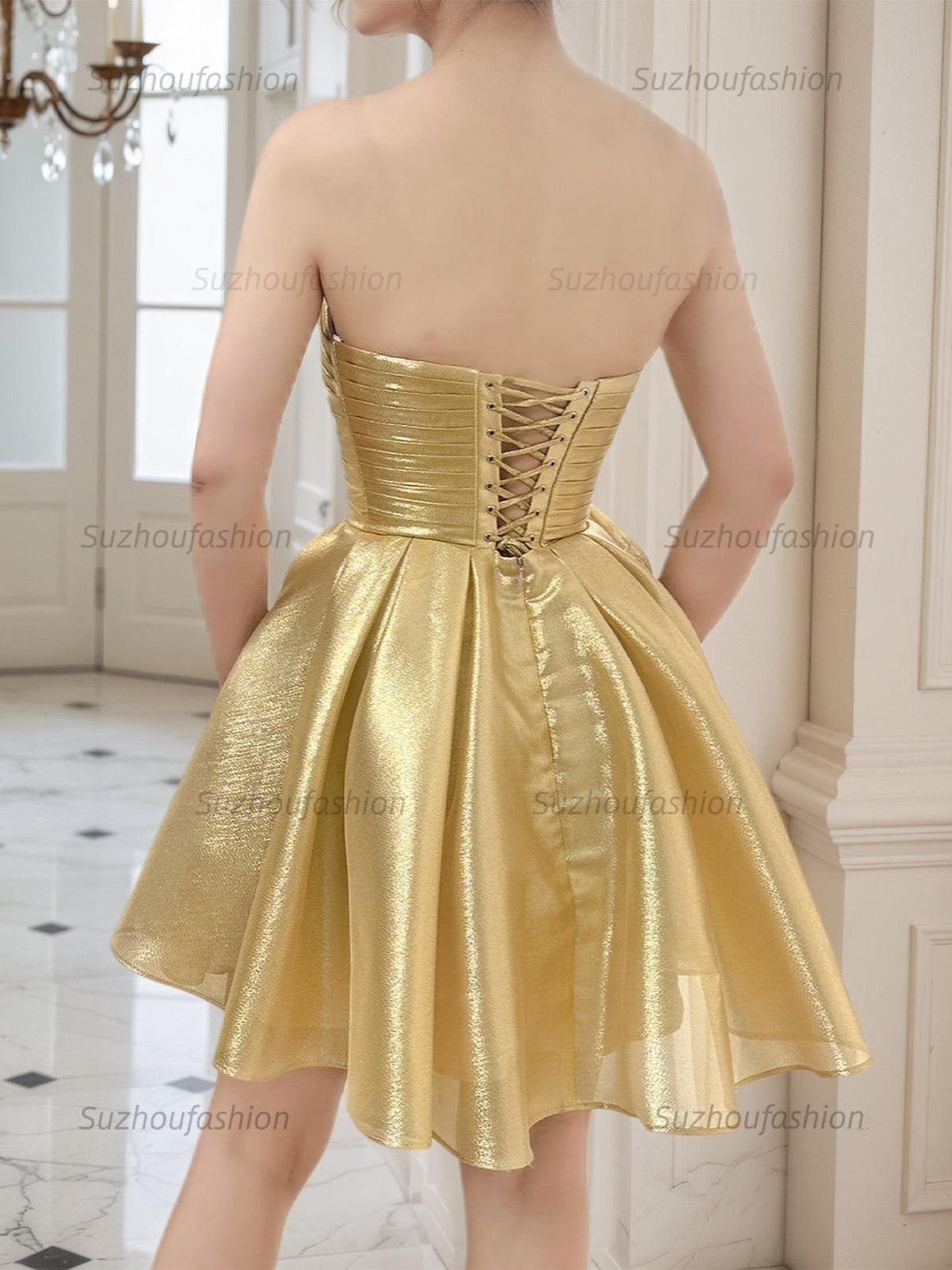 Suzhoufashion A-Line Strpless Straight Bow Short Homecoming Dress