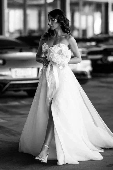 A-Line Tulle Sleeveless Floor-Length Sweetheart Split Front Wedding Dresses with Appliques (ZD15732)