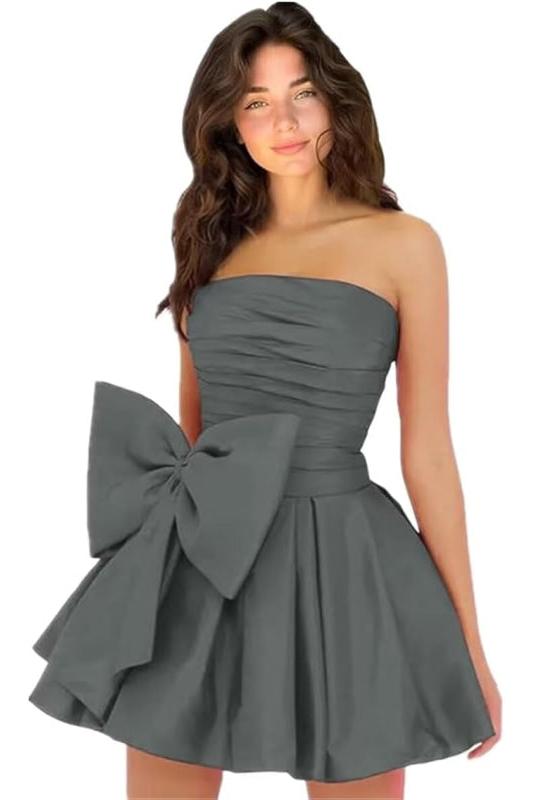Amazing Sleeveless Pleats Short Homecoming Dresses with Bow