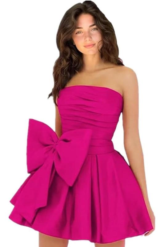Amazing Sleeveless Pleats Short Homecoming Dresses with Bow