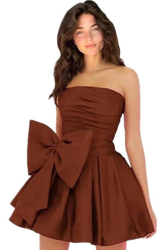 Amazing Sleeveless Pleats Short Homecoming Dresses with Bow