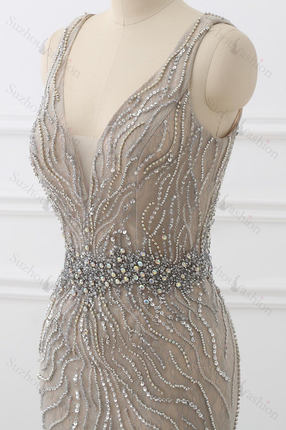 Amazing Tulle Sleeveless V Neck Evening Formal Dress Mermaid With Beading