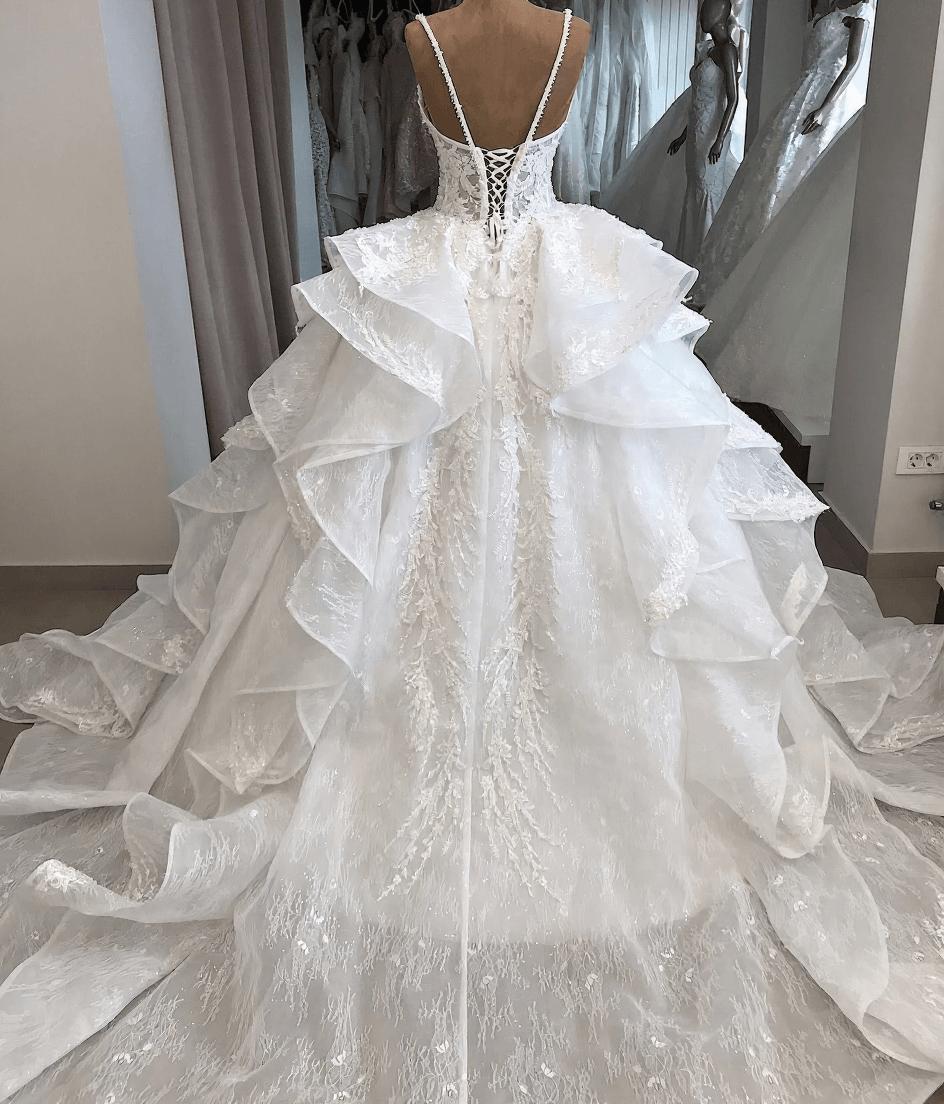 Appliques Attractive Sleeveless Sweetheart Spaghetti-Straps Wedding Dresses