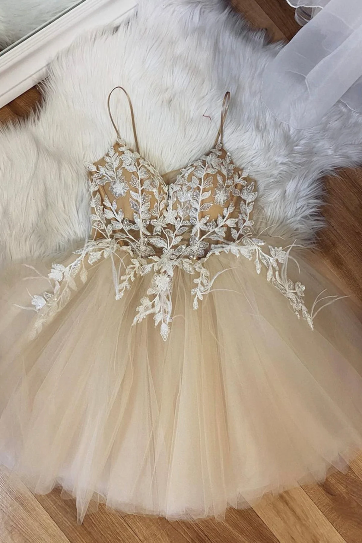 Champagne Tulle Lace Short Homecoming Dresses, Champagne Lace Formal Graduation Evening Dresses - VelvetHem