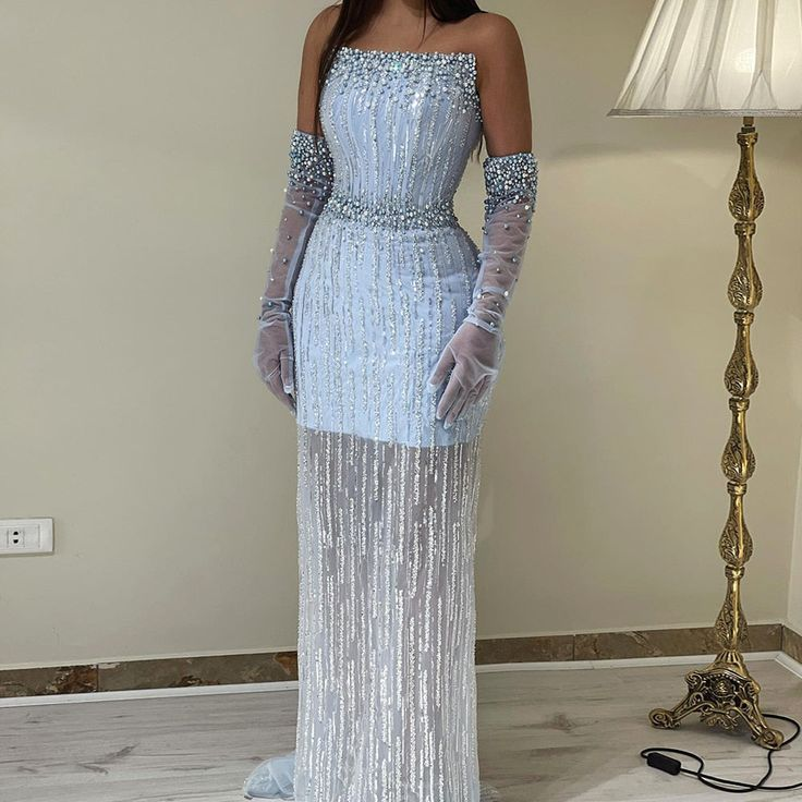 Light Blue Pearls Luxury Dubai Evening Dresses Elegant Strapless Formal Prom Gowns