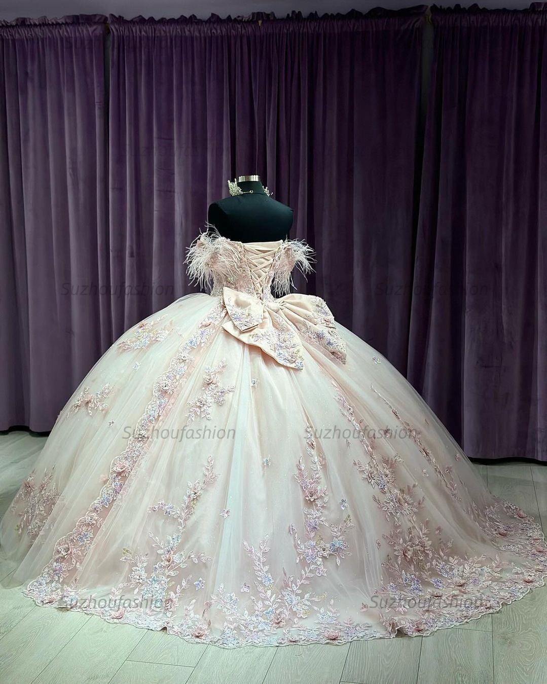 Ball Gown Off Shoulder Feather Flowers Lace Appliques Beaded Bow Knot Quinceanera Dress Princess Birthday Party Gown For Sweet 16
