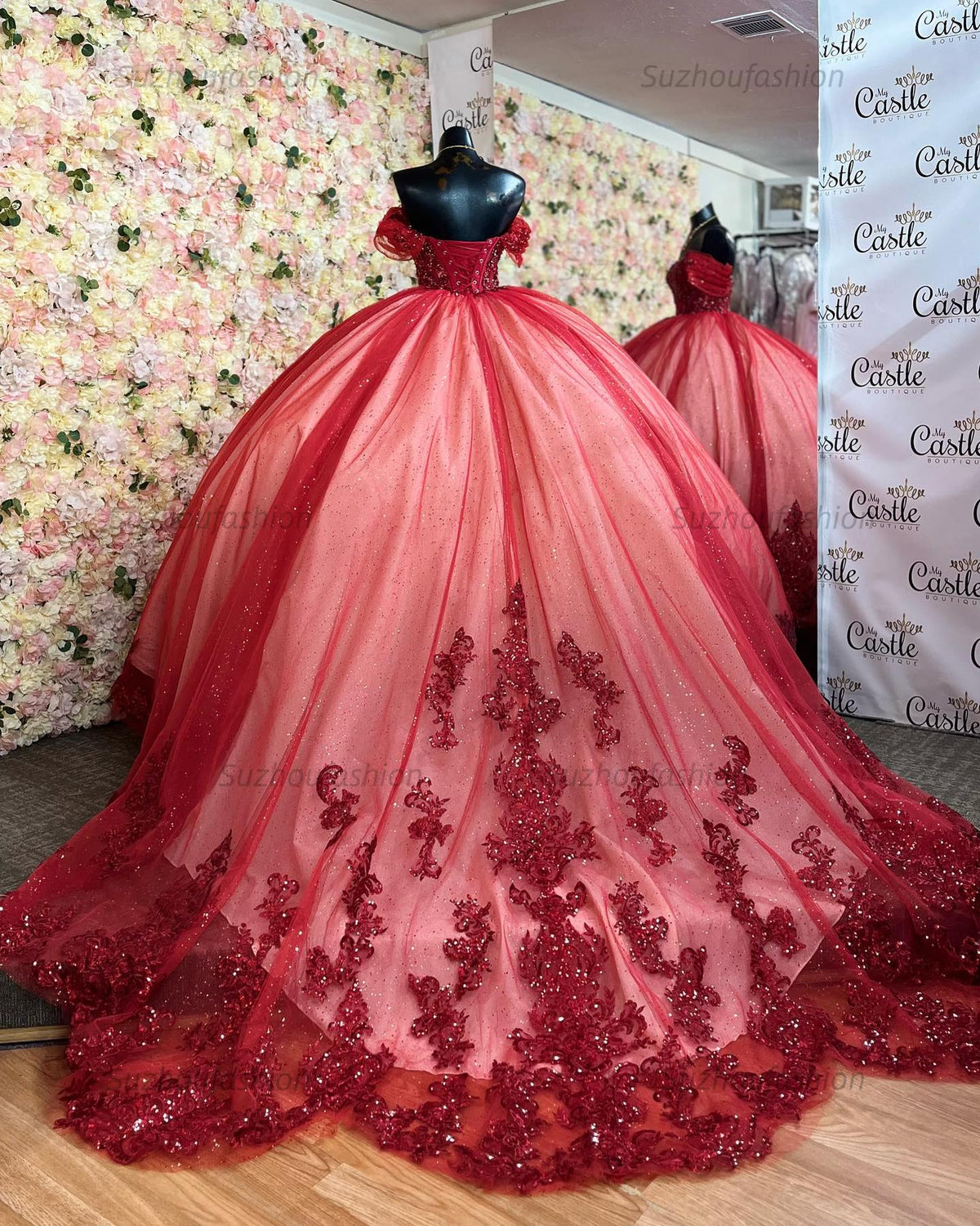 Ball Gown Off Shoulder Sleeveless Beaded Sequins Appliques Pleated Lace Up Glitter Red Tulle Quinceanera Dress Birthday Party Gown For Sweet 16
