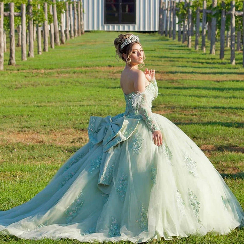 Ball Gown Strapless Detachable Sleeves 3D Flower Lace Appliques Corset Bow Knot Mint Green Tulle Quinceanera Dress For Sweet 16