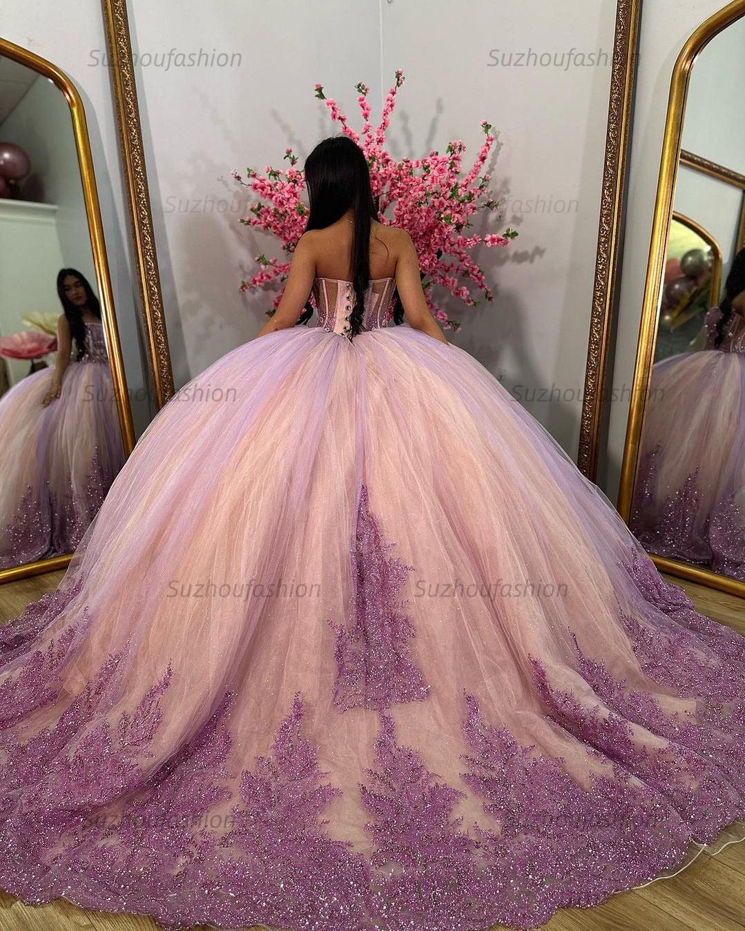 Ball Gown Sweetheart Neck Sleeveless Lace Appliques Princess Formal Evening Party Gown Quinceanera Dressfor Sweet 16